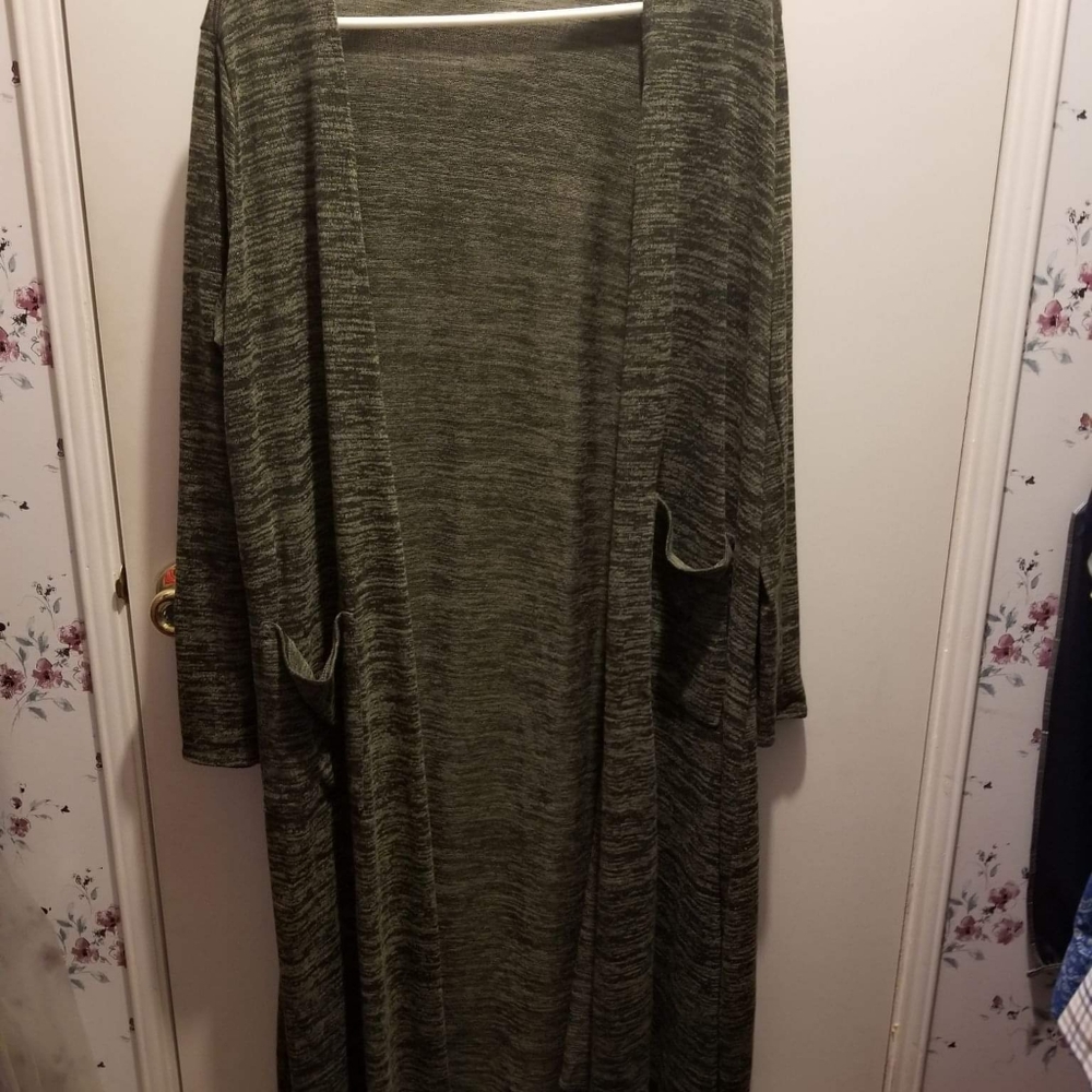LLR Sarah - Picture 2 of 4